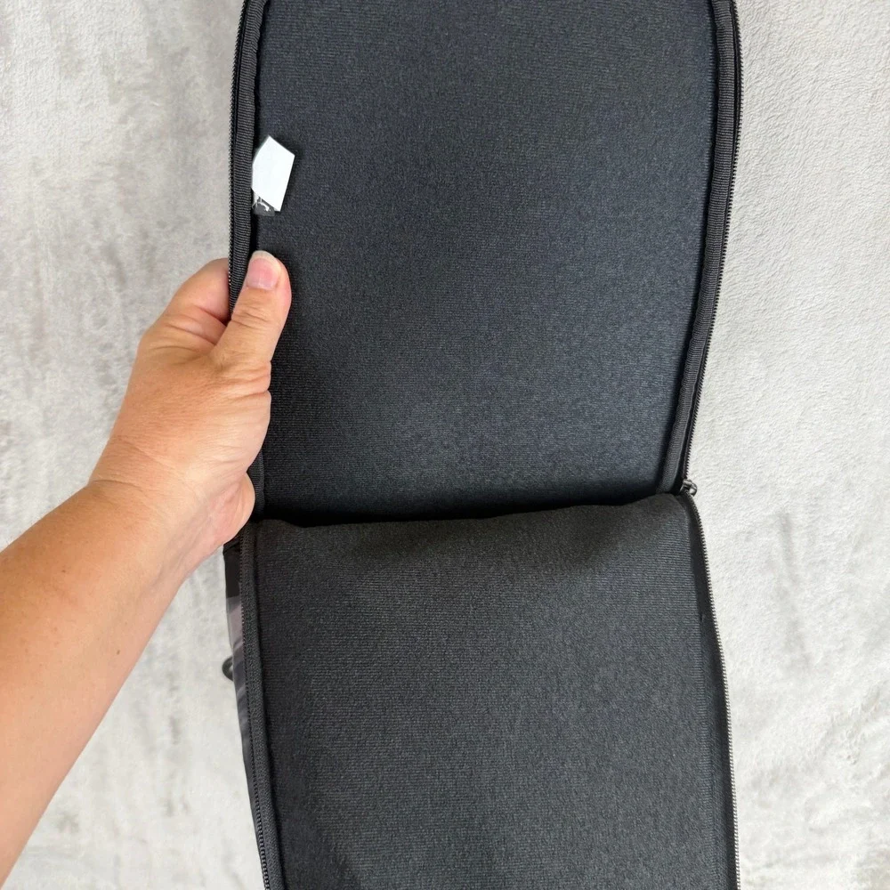 Oakley street sling